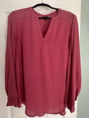 Long sleeve Harper style blouse from Torrid in dusty rose/mauve